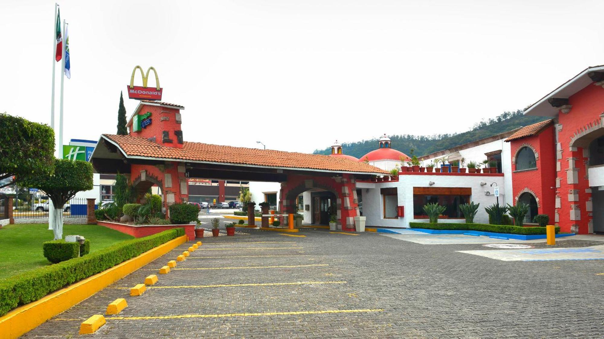 Holiday Inn Express Morelia By Ihg Buitenkant foto